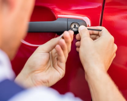 LOCK OUT SERVICE